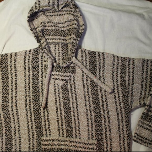 Baja knit hippie hoodie poncho - Picture 3 of 10